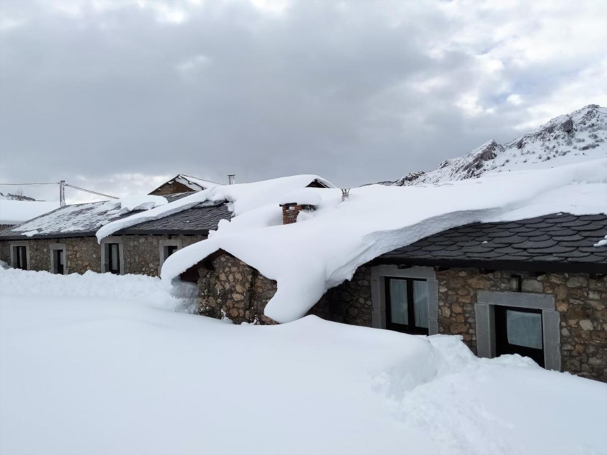 Casas Rurales Entre Babia Y La Luna Villafeliz Buitenkant foto
